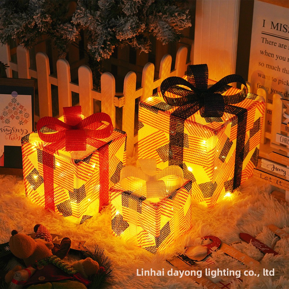 Cross-Border New Christmas Gift Box Three-Piece Set Foldable Glowing LED Light String Props Gift Box Ornament Decoration Light